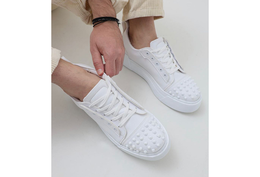 CHEKISH - Thorn/ White