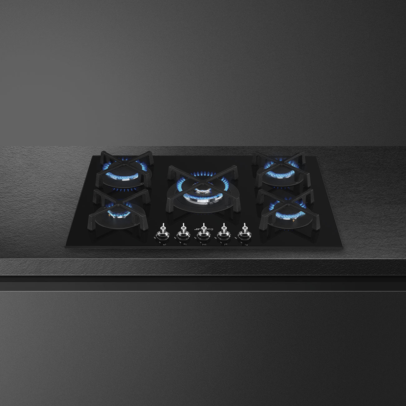 Smeg 72cm Classica Black Gas-On-Glass Hob – PV375NSA
