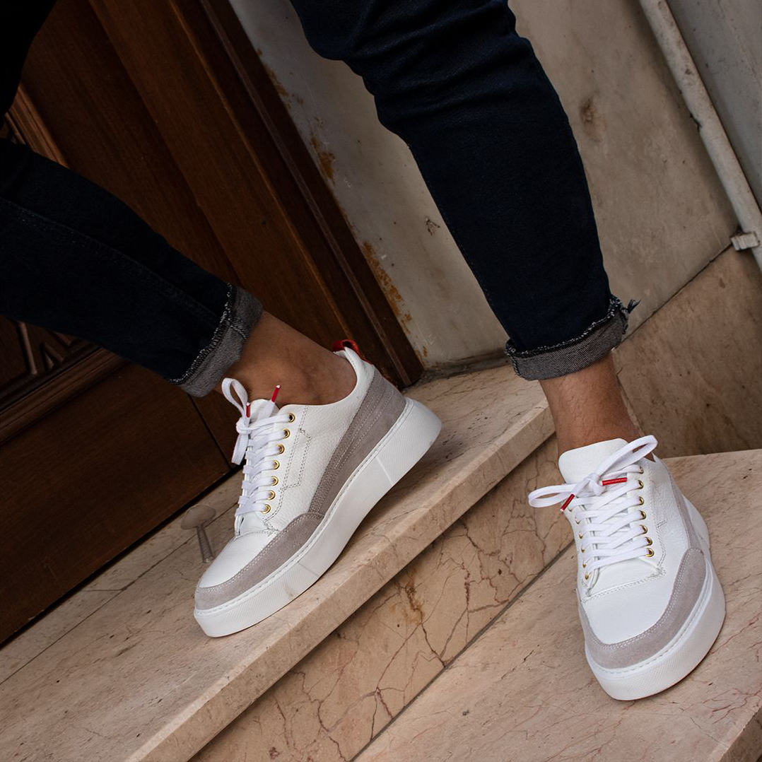 LIZZIO-D35 White Leather Sneakers