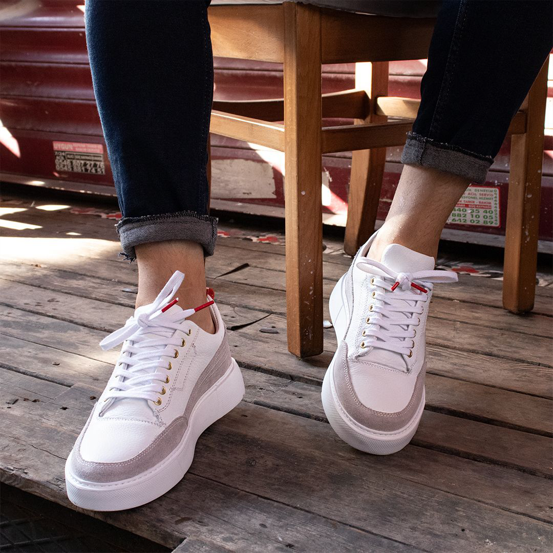 LIZZIO-D35 White Leather Sneakers