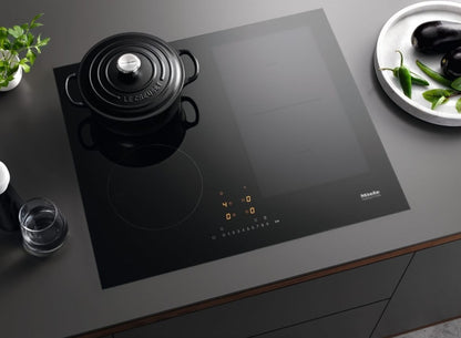 Miele Induction Hob with PowerFlex Cooking Area