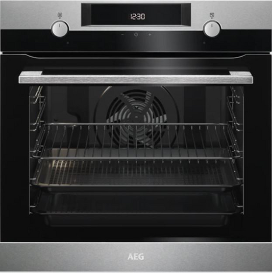 AEG 60cm Stainless Steel Built-In SurroundCook Airfry Oven – BEB430A10M