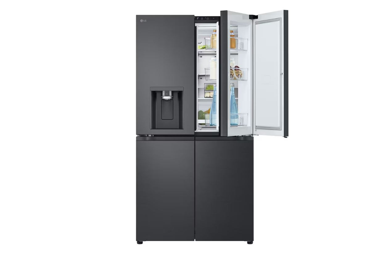 LG 679L Black Steel Door in Door™ Fridge Freezer with UVnano™ and Ice & Water Dispenser – GC-J24FFCBB