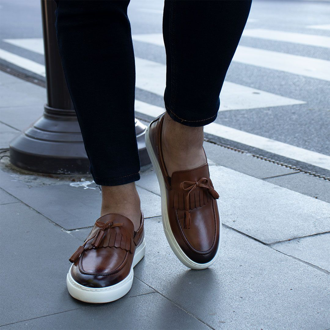 LIZZIO-Bay Brown Tassel Leather Loafers