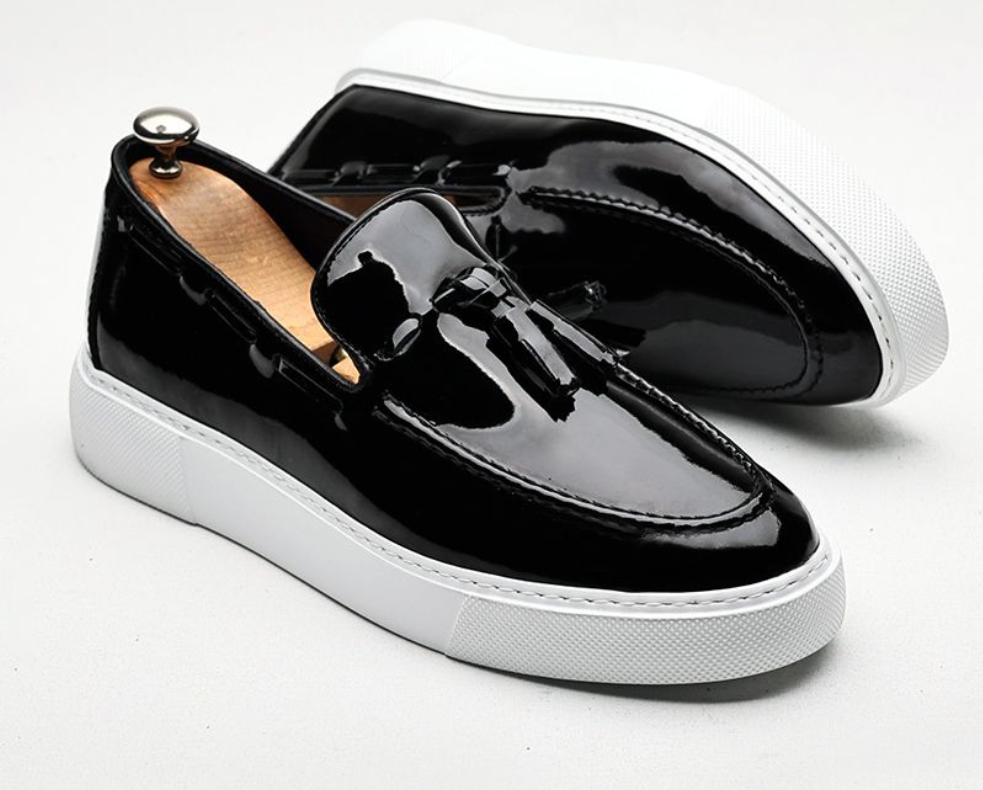 LIZZIO-Black Patent Don Tassel Leather Loafers