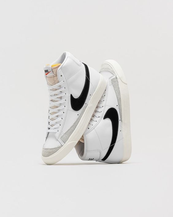 Nike Blazer Mid '77