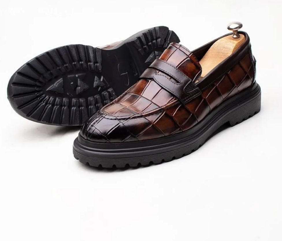 LIZZIO-Brown Belleza Leather Loafer