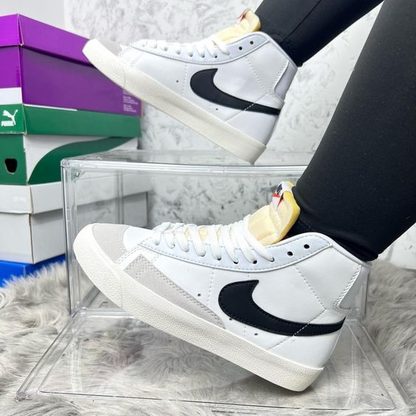 Nike Blazer Mid '77