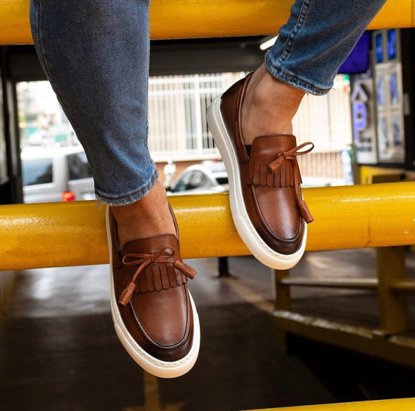 LIZZIO-Bay Brown Tassel Leather Loafers