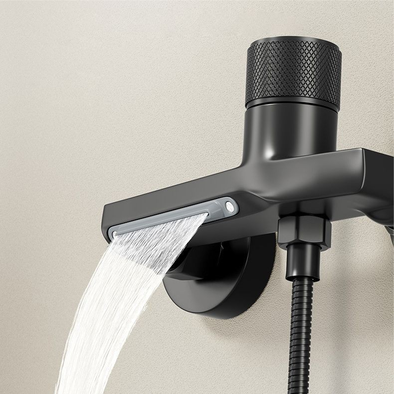 Wall Mounted Single Knob Bathtub Shower Faucet