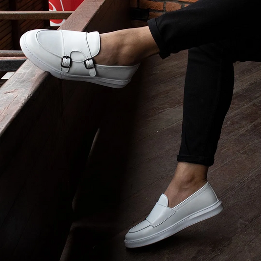 LIZZIO-White Space Buckle Loafer
